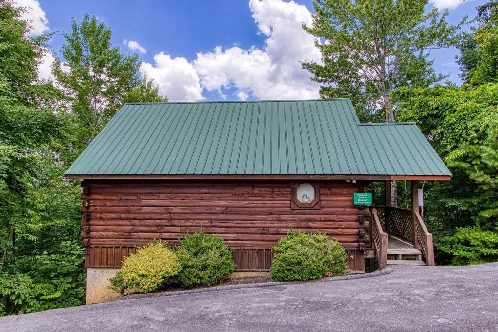 Forever Yours, Hot Tub, 1089 Of Free Attraction Tickets For Each Paid Day, Dollywood And More Pigeon Forge Exterior foto